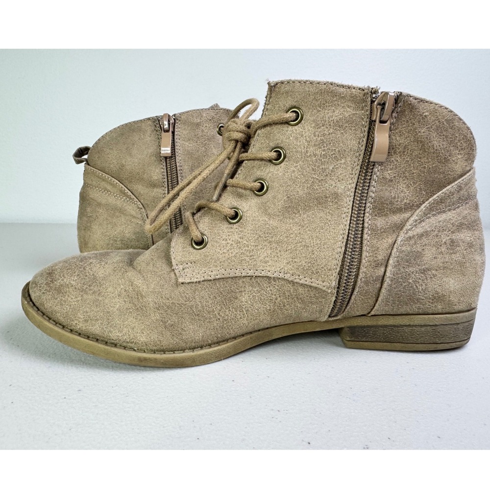 Torrid Women's Tan Lace Up Side Zip Ankle Boots Taupe Size 8 - Picture 2 of 7